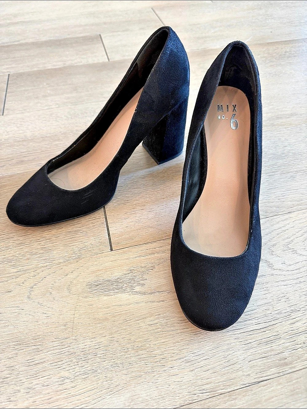 Mix No. 6 Black Block Heel Pumps